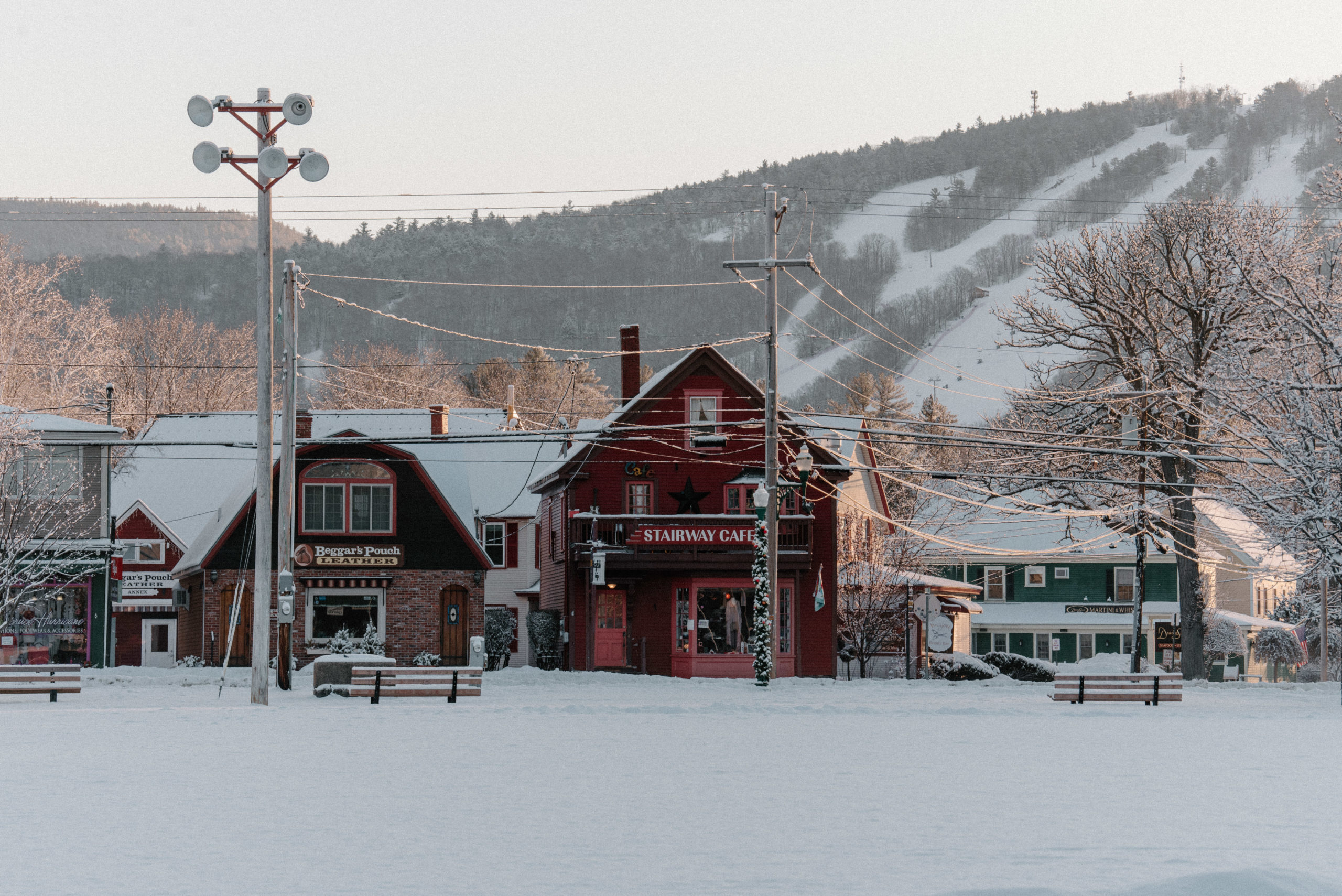 A complete guide to eloping in the White Mountains of NH would not be complete without a stop in North Conway.